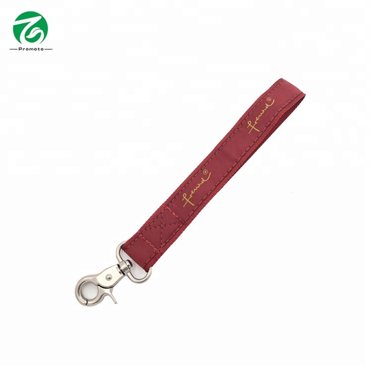 Short lanyard with pvc label and small carabiner keychain